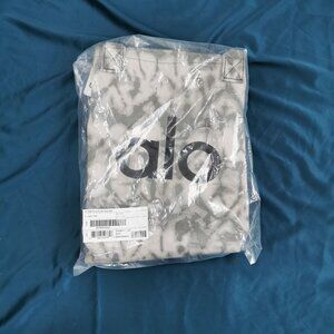 Alo Yoga Large Gray Canvas Gym Bag Travel Training Carry-On